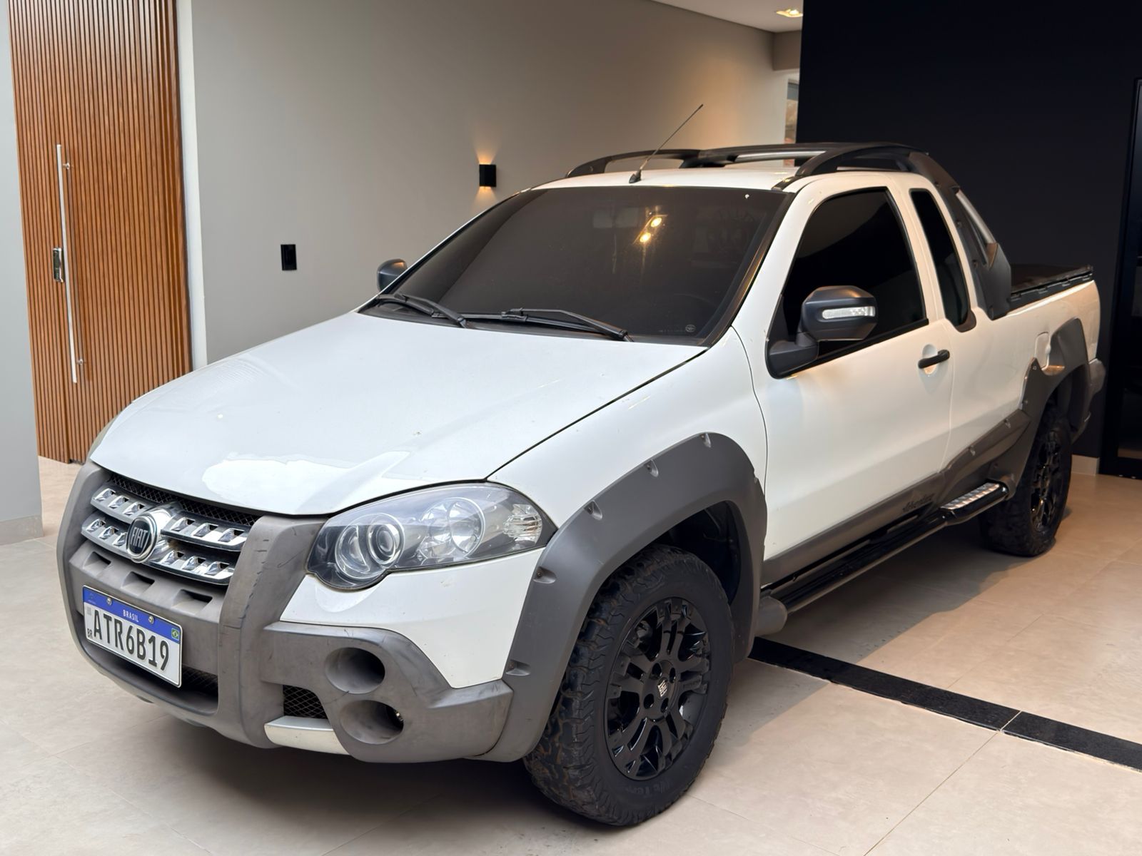 WhatsApp Image 2025-12-16 at 18.09.43