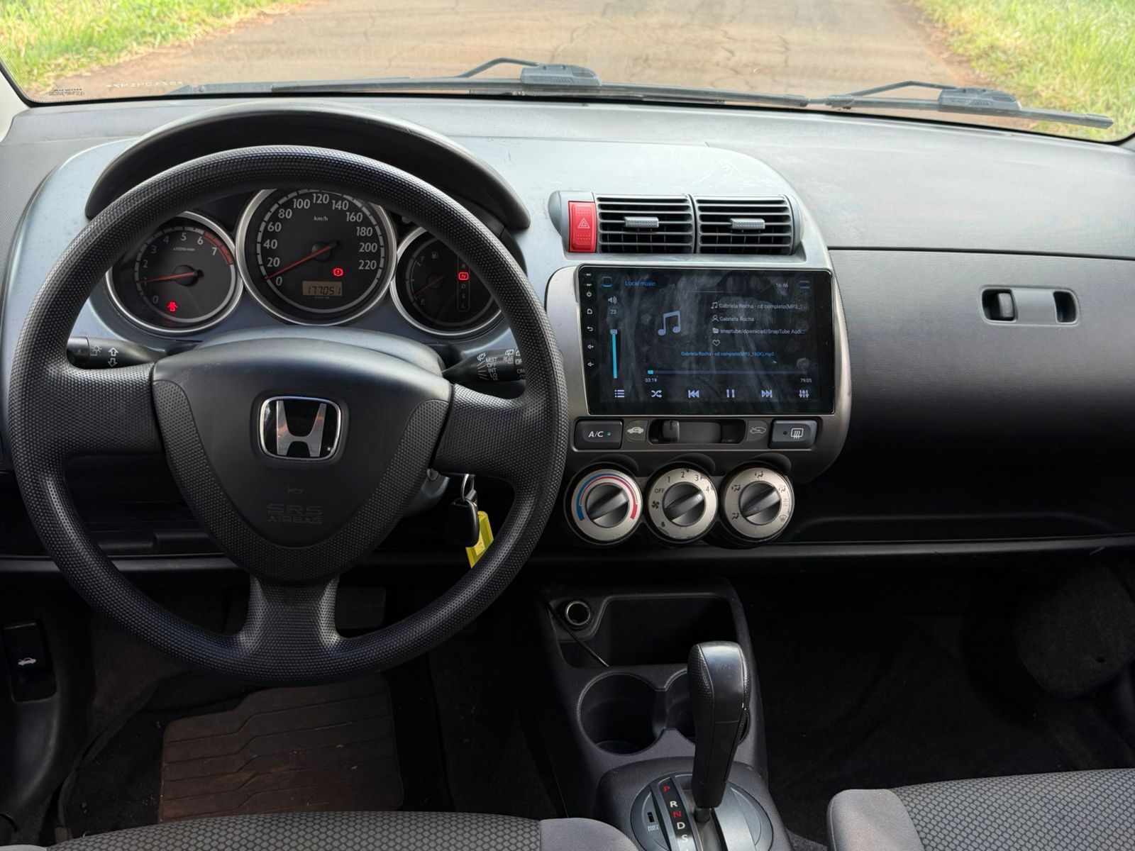 WhatsApp Image 2025-12-02 at 17.31.00 (2)