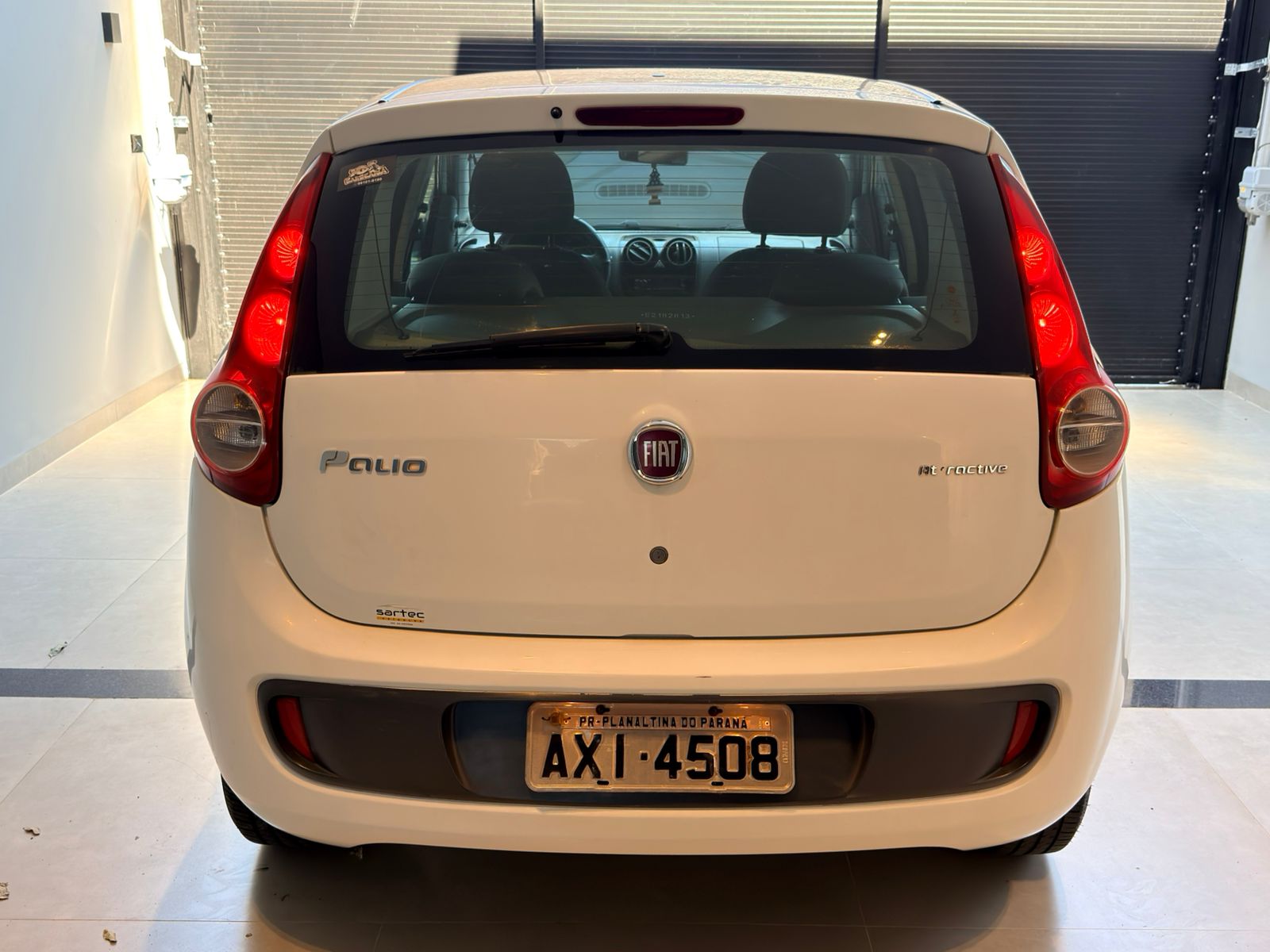 WhatsApp Image 2025-12-11 at 17.26.02 (1)