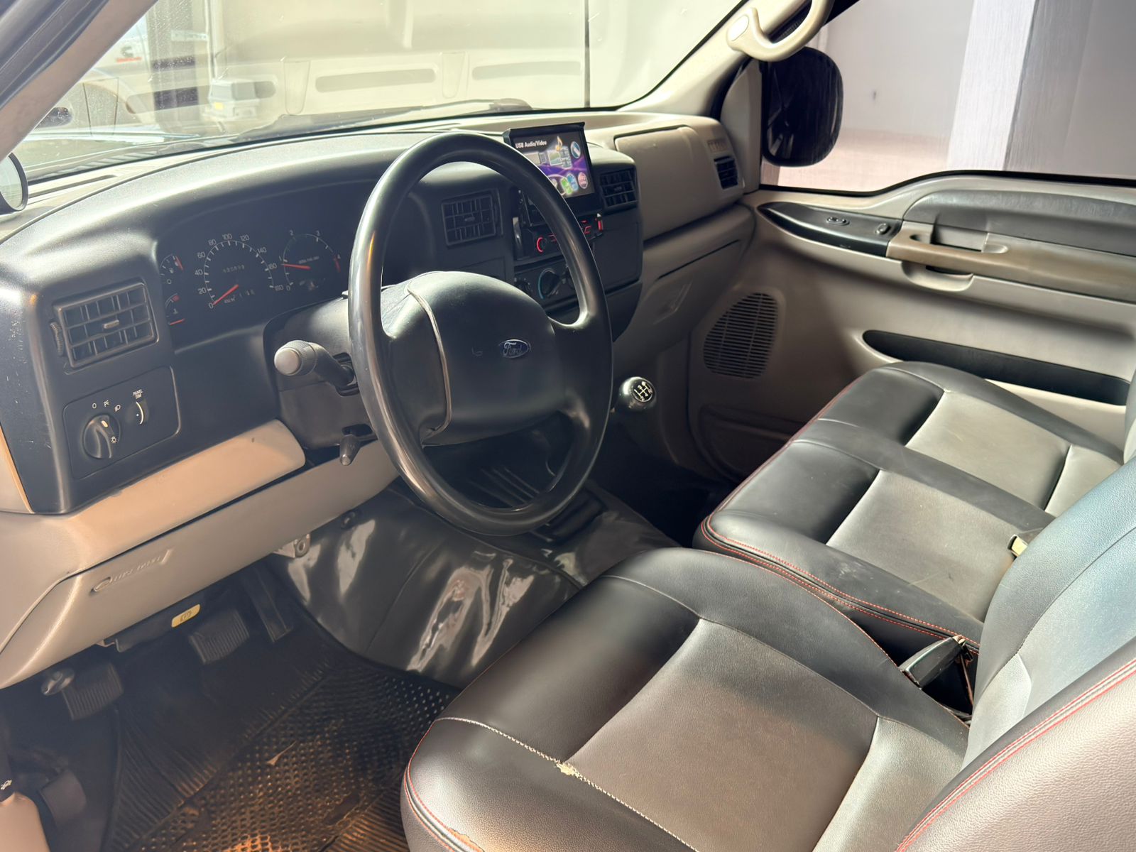 WhatsApp Image 2025-12-17 at 11.05.23 (2)