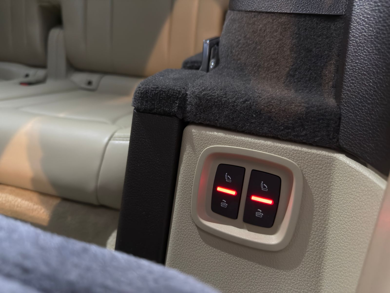 WhatsApp Image 2026-01-09 at 21.27.32