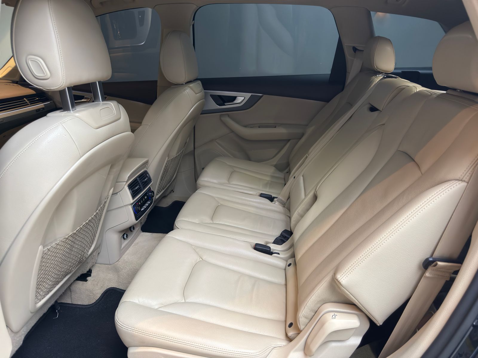 WhatsApp Image 2026-01-09 at 21.27.38