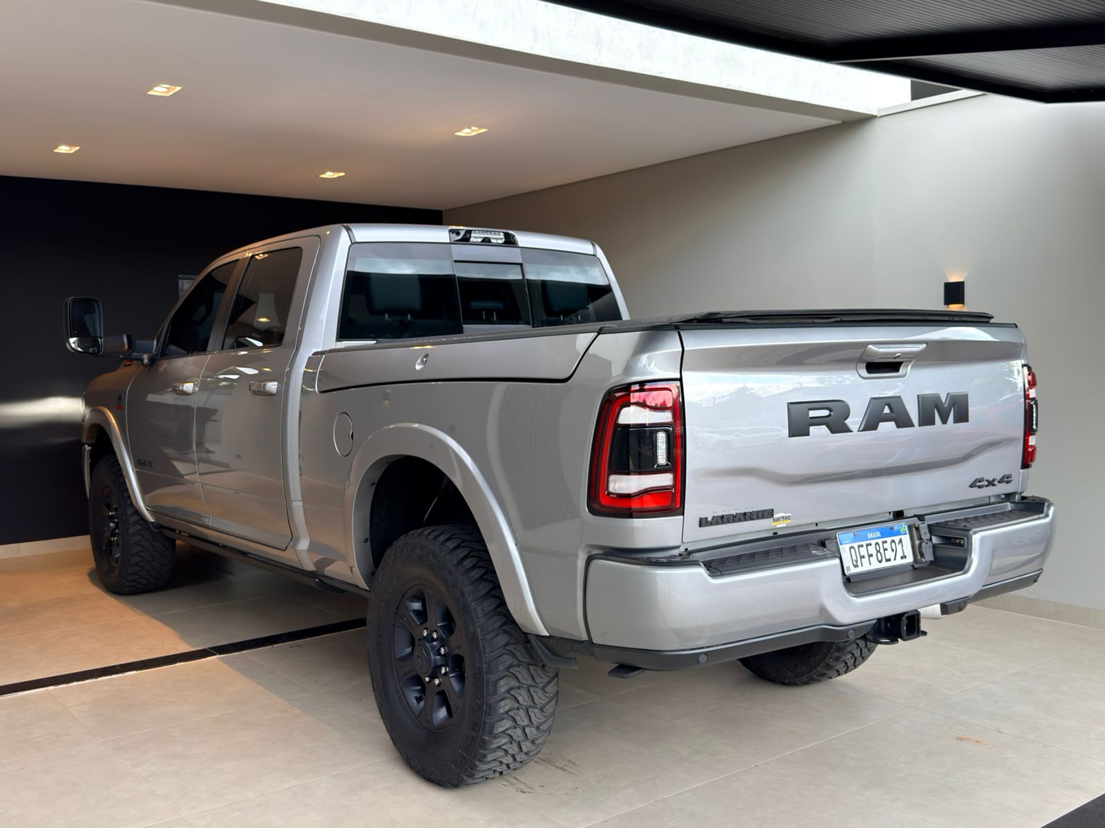 WhatsApp Image 2026-01-10 at 10.10.12 (2)