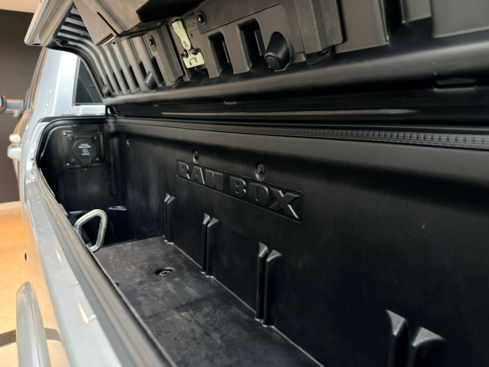 WhatsApp Image 2026-01-10 at 10.10.13 (3)