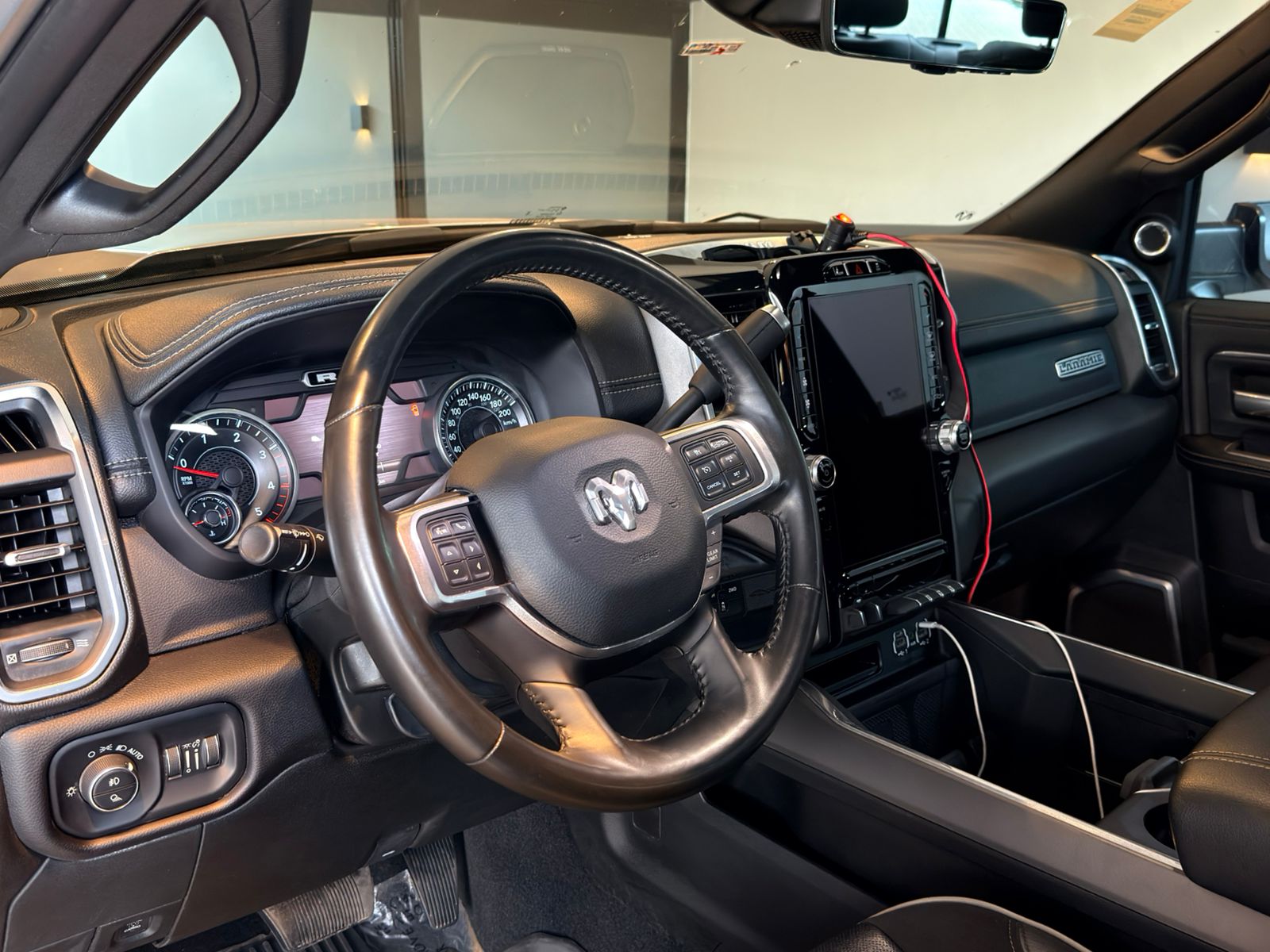 WhatsApp Image 2026-01-10 at 10.10.14 (3)