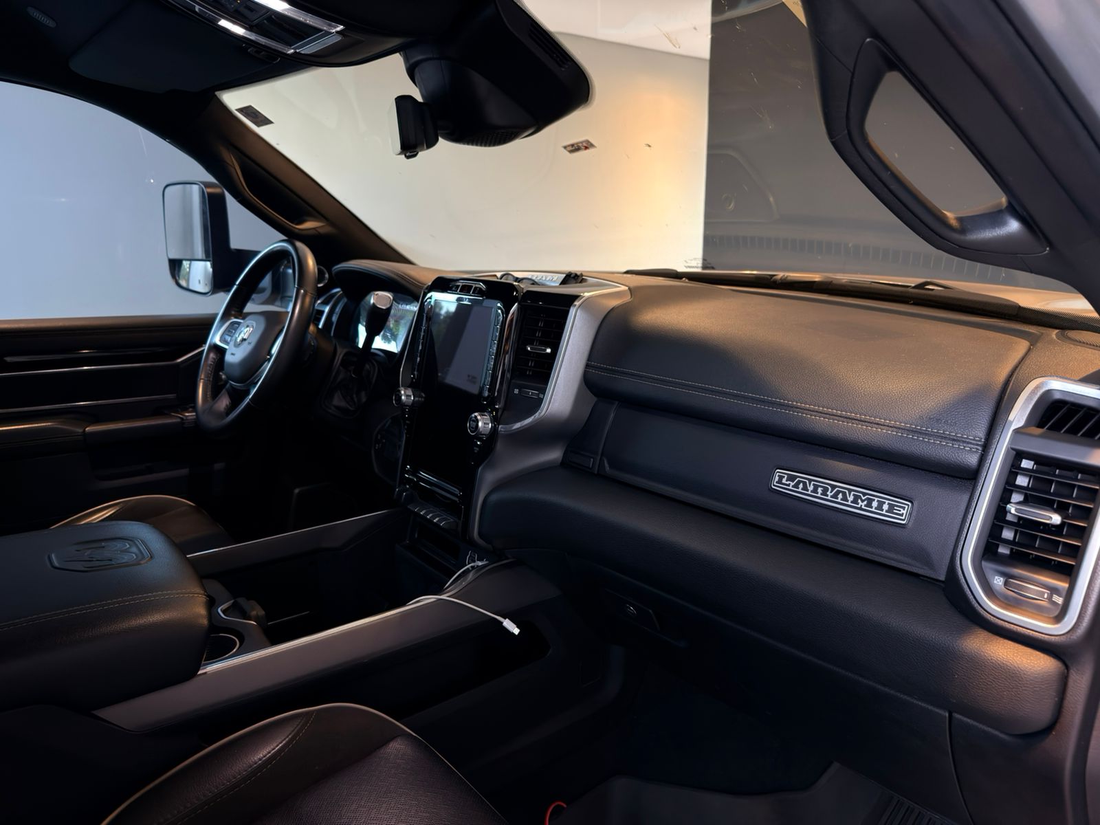 WhatsApp Image 2026-01-10 at 10.10.15 (3)