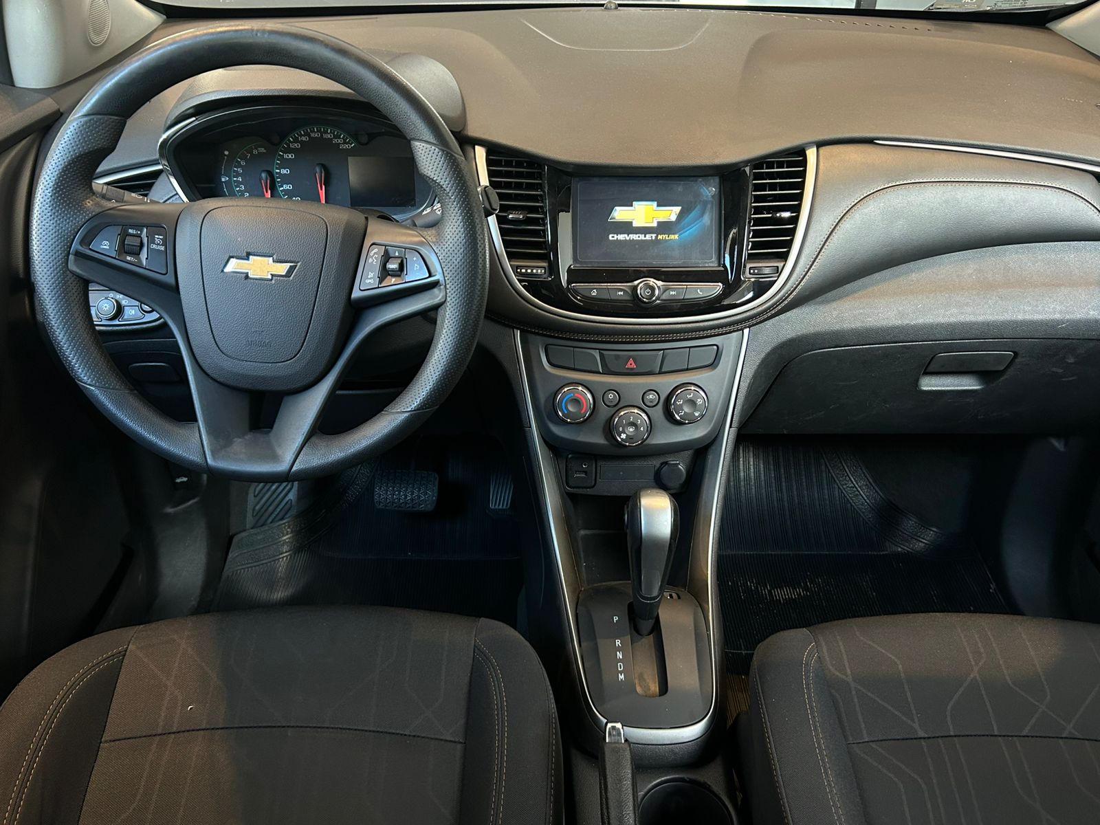 WhatsApp Image 2026-02-04 at 16.02.32 (1)