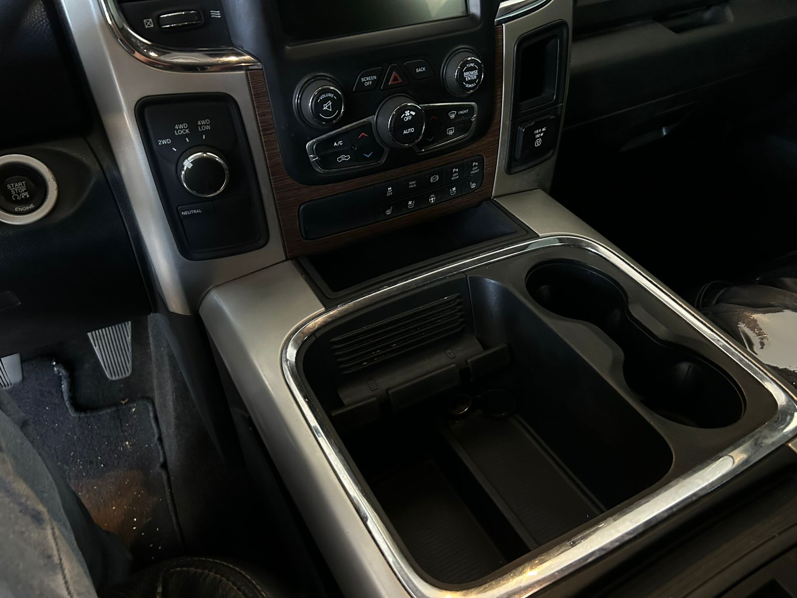 WhatsApp Image 2026-03-03 at 22.17.01