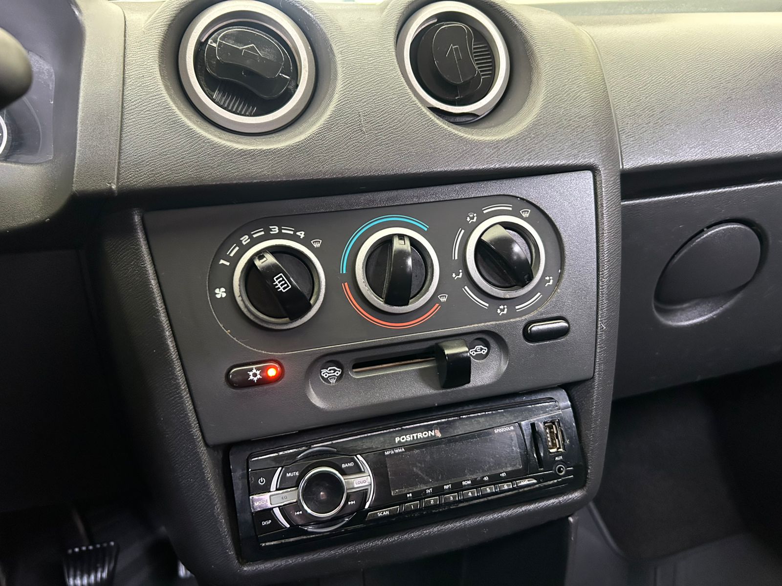 WhatsApp Image 2026-04-13 at 15.50.28