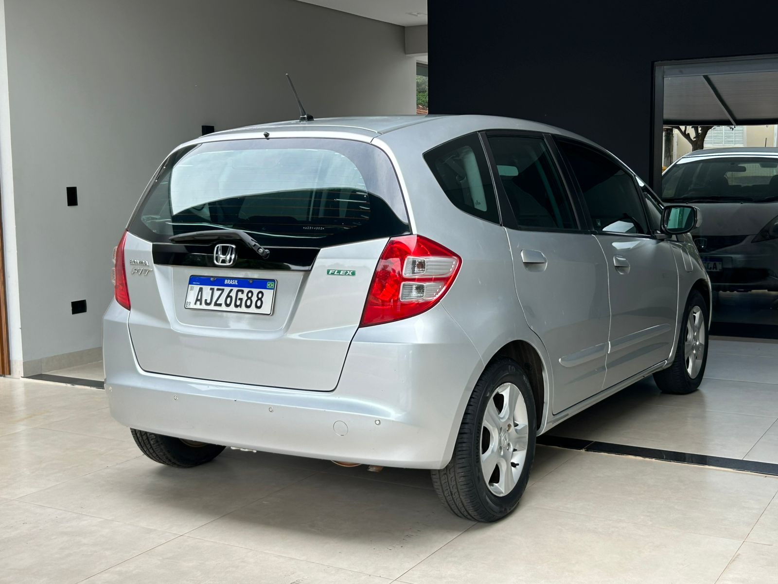 WhatsApp Image 2026-04-13 at 17.19.23